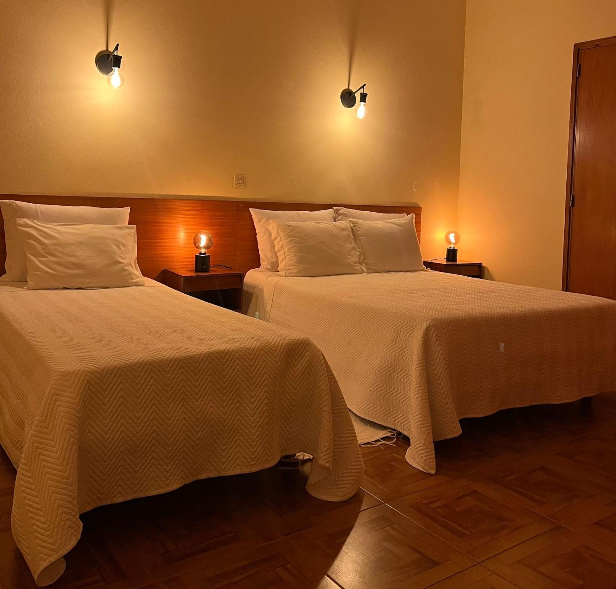 Bed and Breakfast Romeu Quarteira Exterior foto